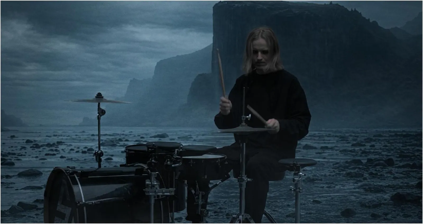 Environment built with SwitchX for the Entwined music video